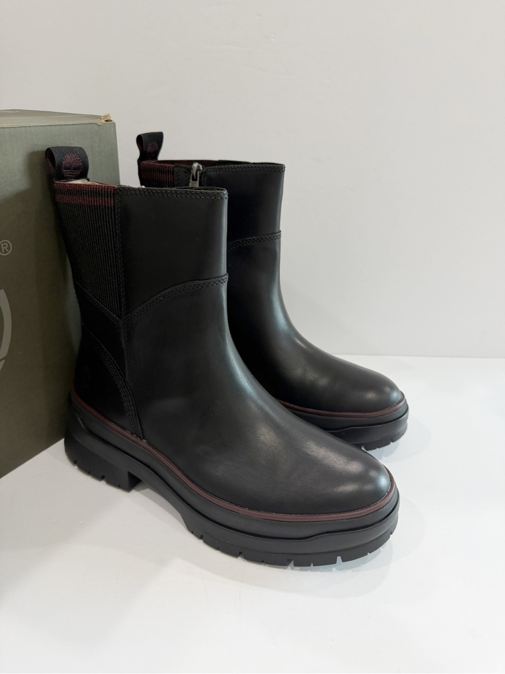 Timberland Women's Malynn Waterproof Side-Zip Boots
